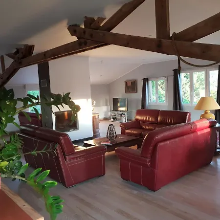 Panzió Et D'hote De L'elevage Du Lattay 3*