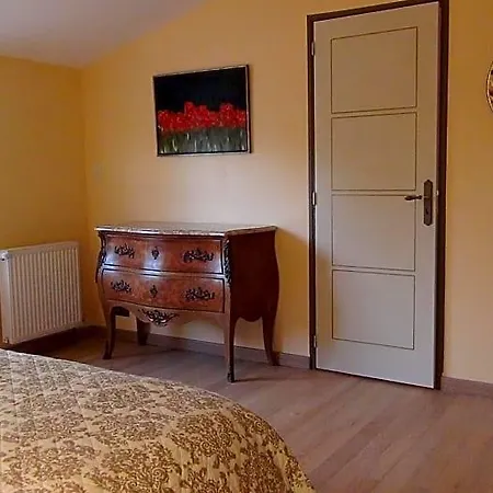Bed & Breakfast Et D'hote De L'elevage Du Lattay 3*