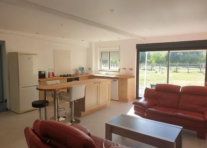 Bed and Breakfast Et D'hote De L'elevage Du Lattay 3*